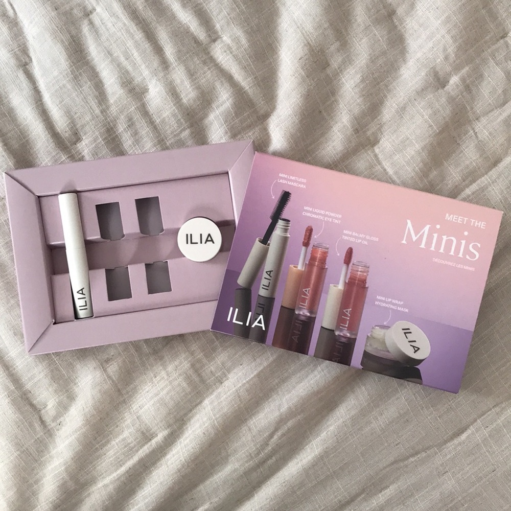 Ilia “Meet the Minis” Set (Incomplete) - Picture 3 of 5
